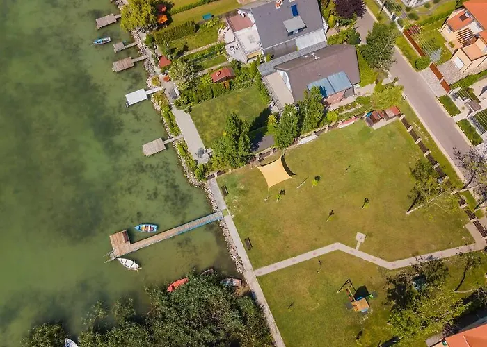 דירה Luxus Partivilla