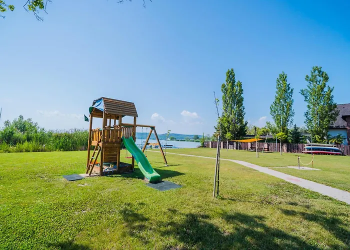 Apartment Luxus Partivilla Szantod