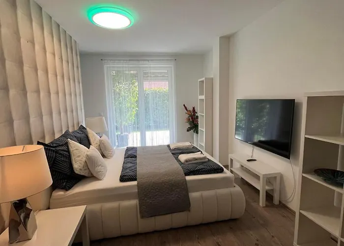 Luxus Partivilla * Szantod